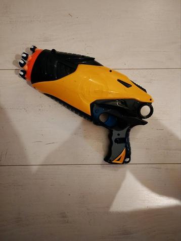 Automatisch nerf pistool  beschikbaar voor biedingen