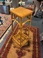 prachtig Rotan planten tafeltje, Ophalen, Gebruikt, X, X