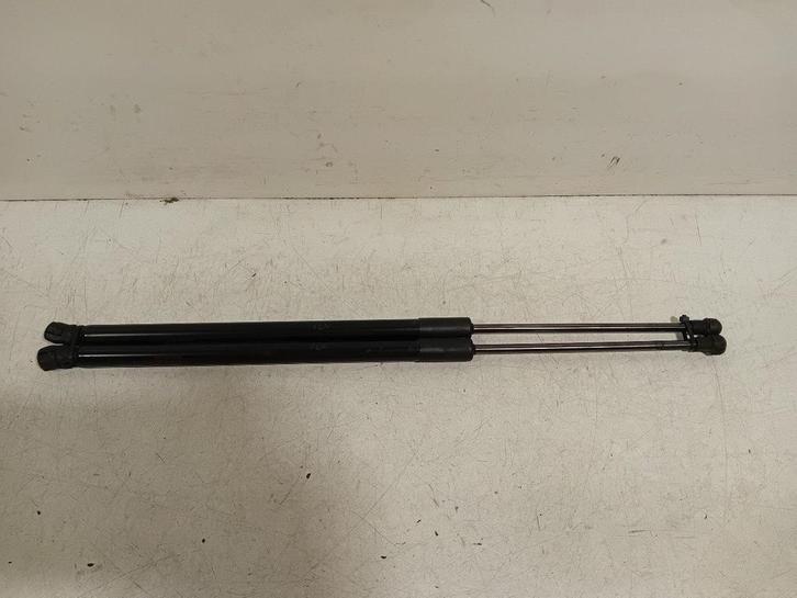 Gasdrukveerset achter Mazda 2, Auto-onderdelen, Carrosserie en Plaatwerk, Mazda, Gebruikt, Herkomst onderdeel bekend, 12 maanden garantie