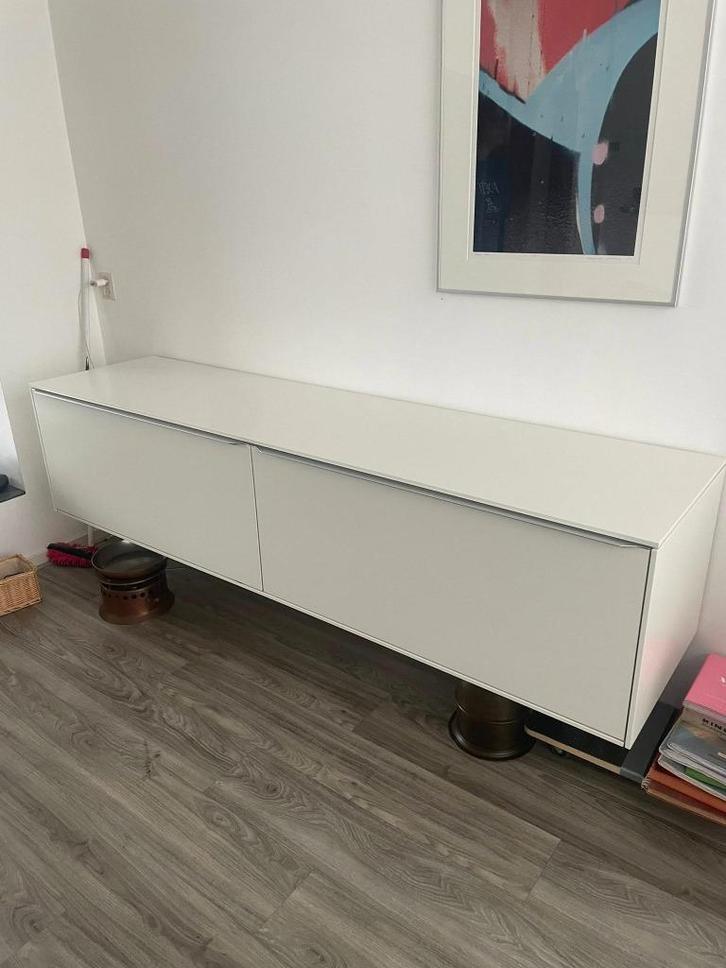 Interlubke CubeX hangend dressoir in lak (M02 Kristalwit), Huis en Inrichting, Kasten | Dressoirs, Zo goed als nieuw, 200 cm of meer