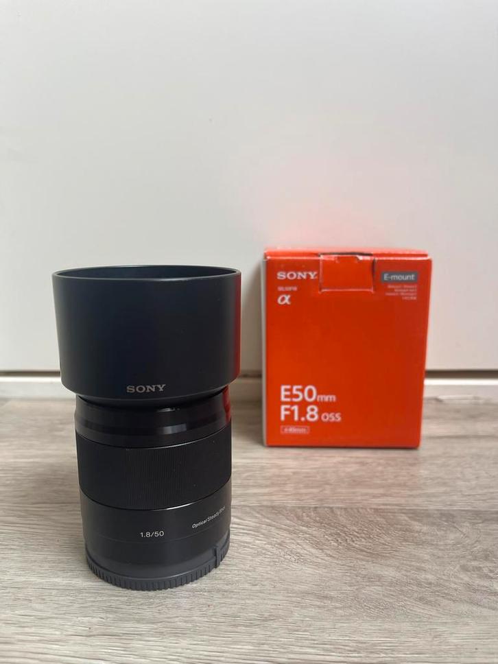 Sony E 50mm F1.8 OSS Lens, Audio, Tv en Foto, Fotografie | Professionele apparatuur, Zo goed als nieuw, Ophalen of Verzenden