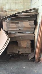 100 dozen in grote en kleine afmetingen, Verzenden, Zo goed als nieuw, Doos, 50 cm of meer