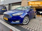 Ford FOCUS 1.0 Titanium Edition CLIMA PARKASSIST NAP APK, Auto's, Ford, 125 pk, Gebruikt, Euro 6, Blauw