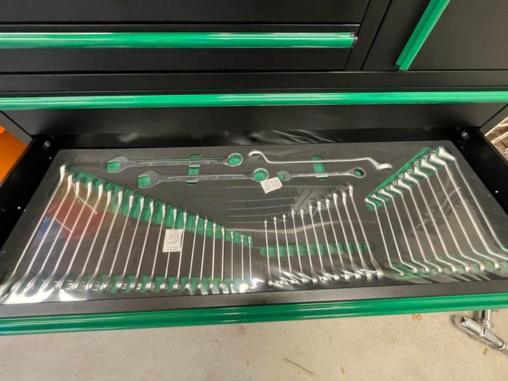 Jungwille Gereedschapswagen - Gevuld!, Doe-het-zelf en Verbouw, Gereedschapskisten, Zo goed als nieuw, Gevuld, Ophalen