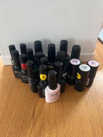 Gellak gel nagellak. Diverse kleuren en merken beschikbaar voor biedingen