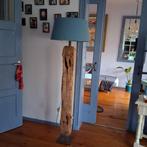 Prachtige boomstam voet lamp, Huis en Inrichting, Lampen | Vloerlampen, Ophalen of Verzenden, Zo goed als nieuw, 150 tot 200 cm