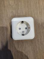Wandcontactdoos - Stopcontact, Doe-het-zelf en Verbouw, Elektra en Kabels, Ophalen of Verzenden, Zo goed als nieuw, Stopcontact