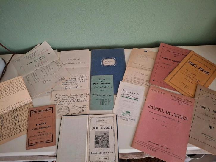 Unieke Franse schoolrapporten/doc 1903 1939,40,41 , 45-47, Antiek en Kunst, Antiek | Kantoor en Zakelijk, Ophalen of Verzenden
