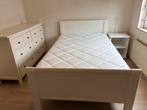 Bed met matras, Ophalen, Eenpersoons, Wit, Zo goed als nieuw