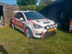 Ford Fiësta st rs bodykit nieuwe motor 1200 km gelopen, Voorwielaandrijving, 4 cilinders, Blauw, Handgeschakeld