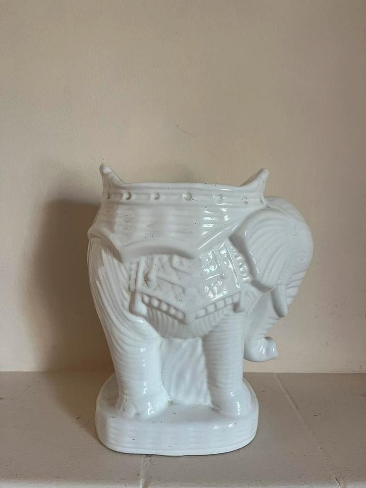 Decoratieve olifant plantenstandaard / bloempot houder, Tuin en Terras, Bloempotten, Binnen, Minder dan 40 cm, Minder dan 25 cm
