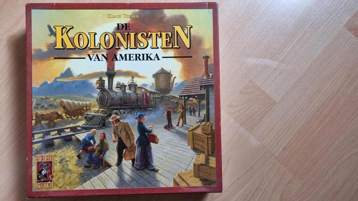 Kolonisten van Amerika - Bordspel, Hobby en Vrije tijd, Gezelschapsspellen | Bordspellen, Zo goed als nieuw, Drie of vier spelers