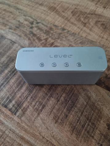 Samsung Level Bluetooth Box Mini Zilver beschikbaar voor biedingen