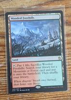 Wooded Foothills MtG, Hobby en Vrije tijd, Verzamelkaartspellen | Magic the Gathering, Gebruikt, Ophalen of Verzenden, Losse kaart