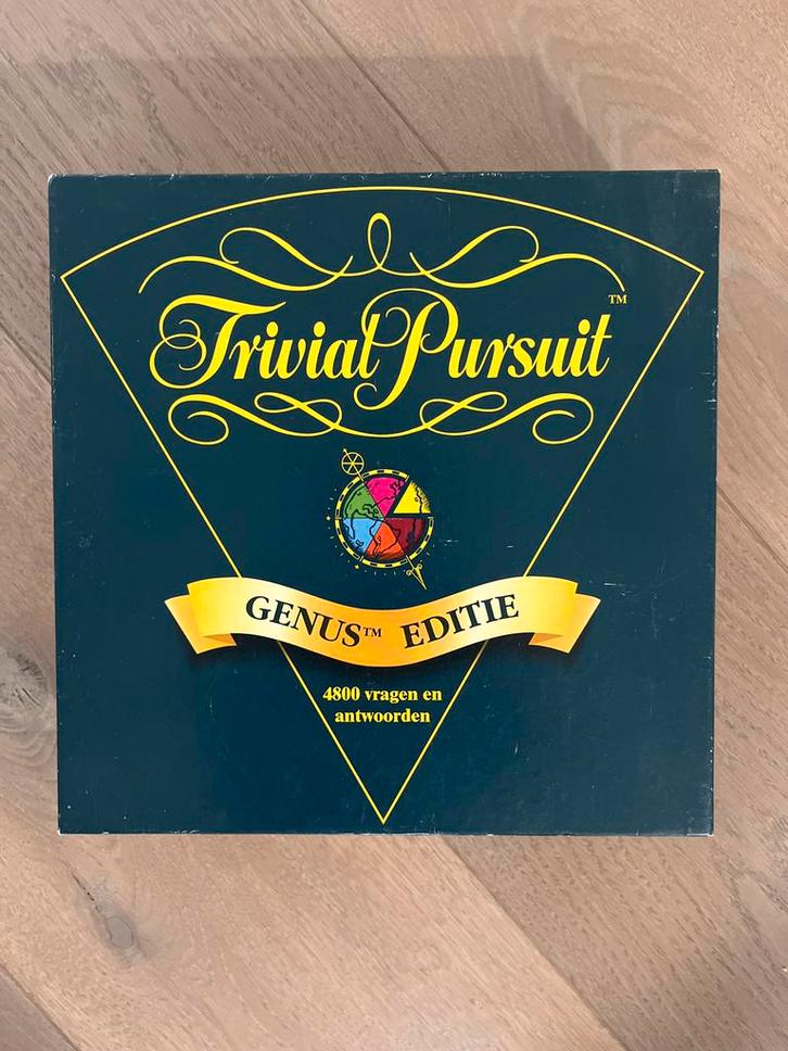 Trivial Pursuit (Triviant) Bordspel, Hobby en Vrije tijd, Gezelschapsspellen | Bordspellen, Zo goed als nieuw, Drie of vier spelers