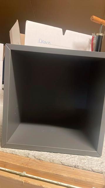 Ikea EKET donkergrijs 35x35x35 cm beschikbaar voor biedingen