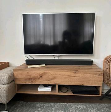 Mooi tv-meubel voor aan de wand - houtlook  beschikbaar voor biedingen