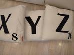 3 Scrabble / Wordfeud sierkussens letters X, Y en Z, Een of twee spelers, Ophalen of Verzenden, Zo goed als nieuw