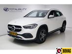 Mercedes-Benz GLA 250 e Business 218 PK | Solution Luxury Li, Auto's, Mercedes-Benz, Leder en Stof, Wit, 218 pk, Bedrijf