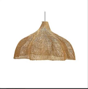 Nieuwe rotan Hanglamp- nieuw in doos beschikbaar voor biedingen