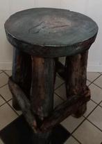 Zware hardhouten kruk of bijzettafel, Ophalen, Gebruikt, Hout
