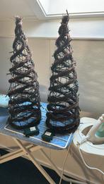 Twee leuke kerstboompjes van natuur vezels, Ophalen of Verzenden, Zo goed als nieuw