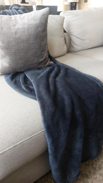 Mooi zacht kleed plaid deken te koop beschikbaar voor biedingen