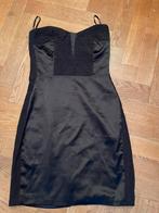 Coctailjurk kort zwart mt S Villa, Kleding | Dames, Zwart, Cocktailjurk, Ophalen of Verzenden, Zo goed als nieuw