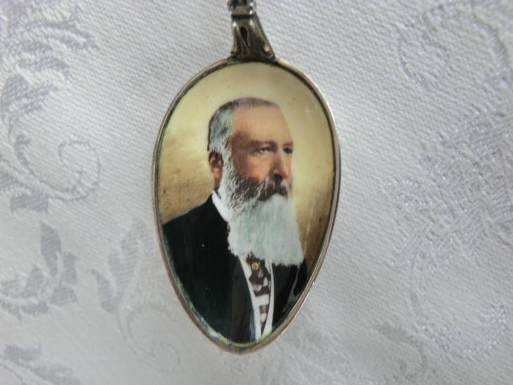 Zilver emaille lepel van Koning Leopold ll van Belgie, Antiek en Kunst, Antiek | Bestek, Verzenden