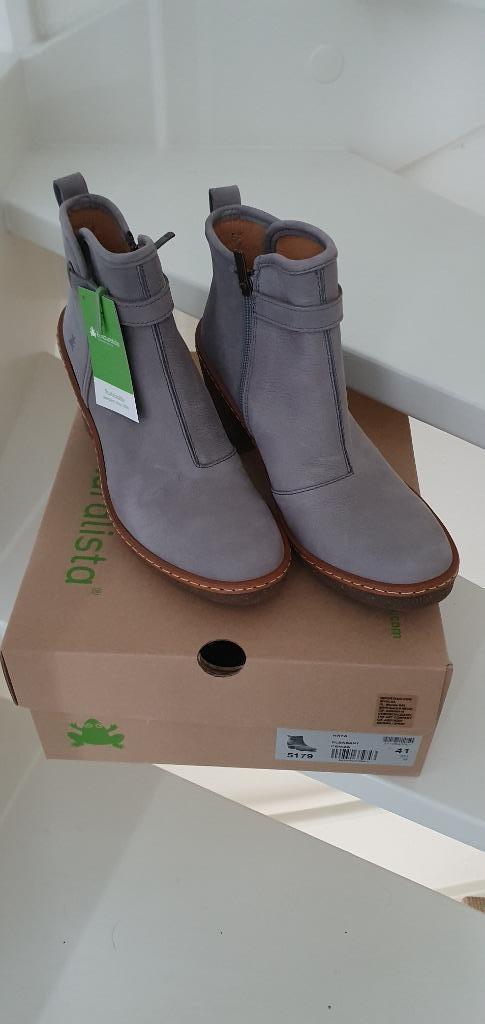 Nieuw El Naturalistalaarsjes maat 41 van 175€ voor 65€, Kleding | Dames, Schoenen, Nieuw, Lage of Enkellaarzen, Grijs, Ophalen of Verzenden