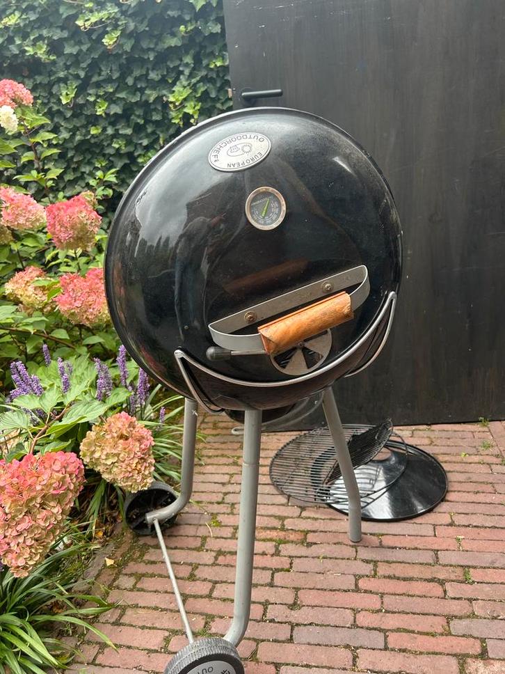 Barbecue - European Outdoorchef, Tuin en Terras, Houtskoolbarbecues, Gebruikt, Ophalen