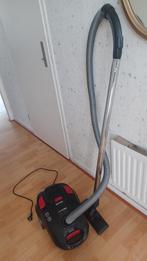 Stofzuiger, Witgoed en Apparatuur, Stofzuigers, Ophalen, Gebruikt, 1200 tot 1600 watt