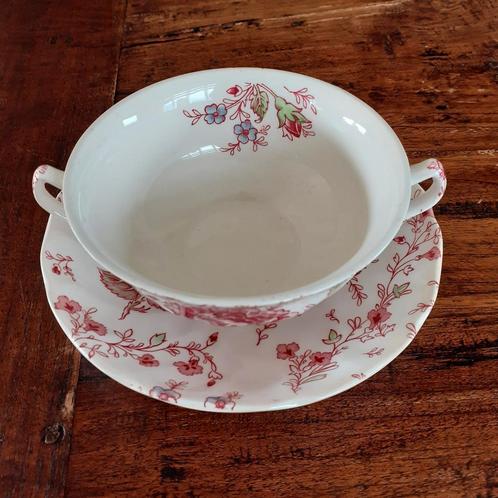 Johnson Brothers ROSE CHINTZ Zeldzame soepkop en schotel, Huis en Inrichting, Keuken | Servies, Zo goed als nieuw, Kop(pen) en/of Schotel(s)