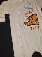 Boxpakje Winnie the Pooh play velours beige maat 68, Kinderen en Baby's, Babykleding | Maat 68, Nieuw, Ophalen of Verzenden, Disney