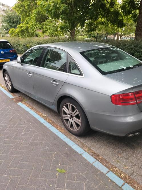 Audi A4 2.0 TDI 105KW 2008 Grijs, Auto's, Audi, Particulier, A4, Diesel, B, Sedan, Handgeschakeld, Origineel Nederlands, Zilver of Grijs