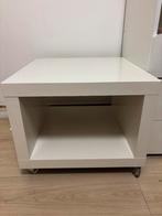 Night stand/ Small table, Huis en Inrichting, Kasten | Schoenenkasten, Ophalen, Gebruikt