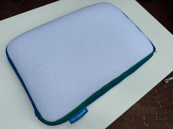 Aerosleep peuter kussen, Huis en Inrichting, Slaapkamer | Beddengoed, Zo goed als nieuw, Kussen, Overige maten, Wit, Ophalen of Verzenden