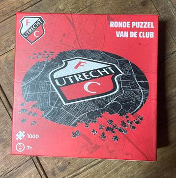 FC Utrecht ronde puzzel - 1000 stukjes beschikbaar voor biedingen