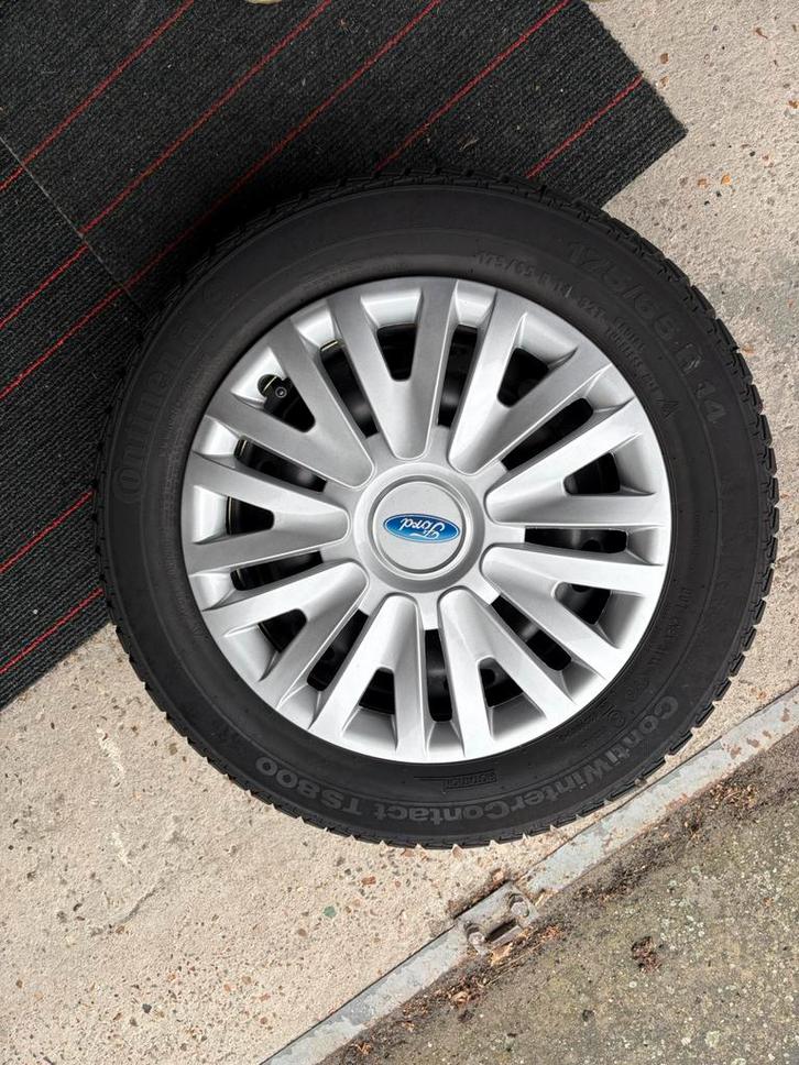 Set wieldoppen Ford 14” in nieuwstaat, Auto diversen, Wieldoppen, Zo goed als nieuw, Ophalen