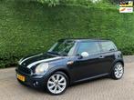 Mini Mini 1.4 RIJDT SUPER/NETTE AUTO/LAGE KM/APK 7-2026!, Auto's, Mini, Voorwielaandrijving, Stof, Gebruikt, 4 stoelen