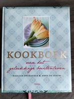 Kookboek van het gelukkige buitenleven, Ophalen of Verzenden, Zo goed als nieuw, M. Overakker; A. de Leeuw