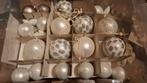 Kerstballen! Grijs en wit (parelmoer), Ophalen, Zo goed als nieuw