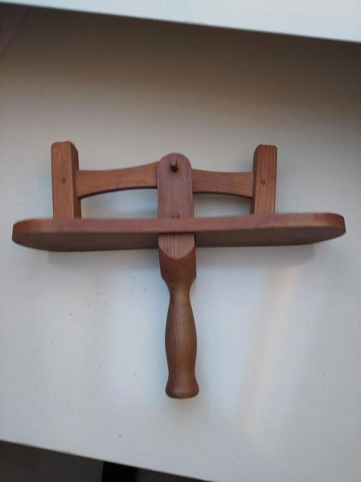 Klepper van klepperman stadsomroeper umbelder, Antiek en Kunst, Antiek | Gereedschap en Instrumenten, Ophalen of Verzenden
