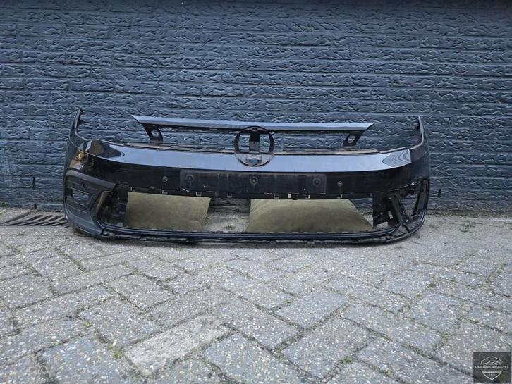 VW Polo 2G Facelift 2021+ Voorbumper Bumper 4xPDC Origineel!, Auto-onderdelen, Carrosserie en Plaatwerk, Bumper, Volkswagen, Gebruikt