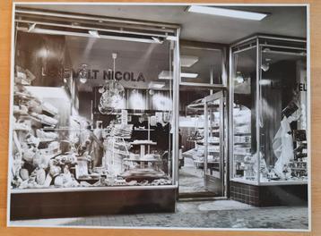 7 foto's van filiaal Bakker Lensvelt Nicola Den Haag beschikbaar voor biedingen