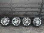 Originele Alfa romeo giulietta 17inch, Auto-onderdelen, Banden en Velgen, Ophalen, Gebruikt, Banden en Velgen, 17 inch