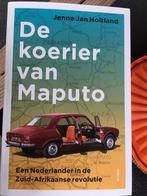 Jenne Jan Holtland - De koerier van Maputo, Boeken, Ophalen of Verzenden, Zo goed als nieuw, Jenne Jan Holtland