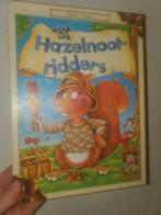 De Hazelnootridders - Klaus Teuber - 999 Games, Hobby en Vrije tijd, Gezelschapsspellen | Bordspellen, Drie of vier spelers, Ophalen of Verzenden