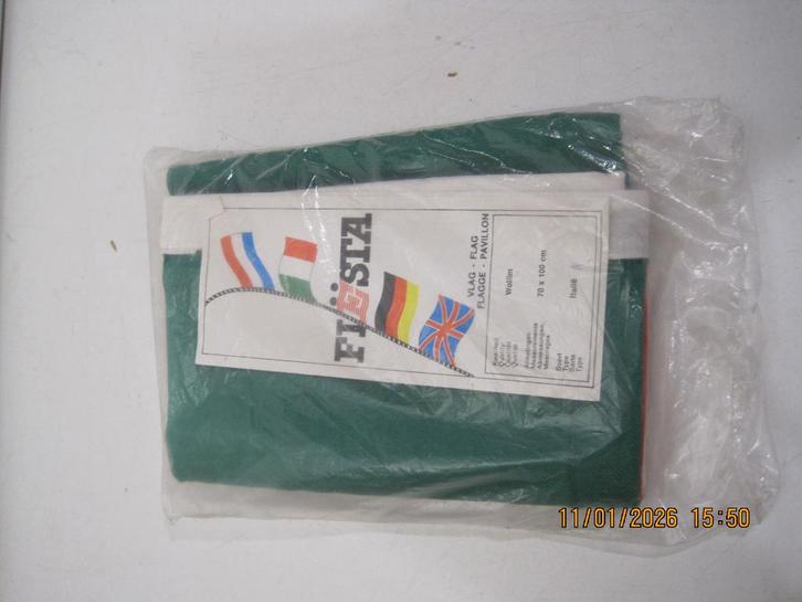 vlag wol italie 70/100 cm nieuw (370), Diversen, Vlaggen en Wimpels, Nieuw, Ophalen of Verzenden
