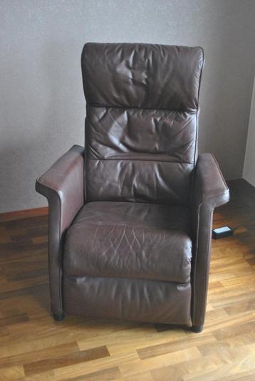 Sta op fauteuil beschikbaar voor biedingen